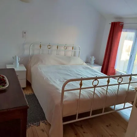 펜션 2 Bedrooms House With Balcony And Wifi At Mira 5 Km Away From The