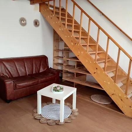 2 Bedrooms House With Balcony And Wifi At Mira 5 Km Away From The 미라